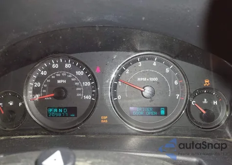 2006 Jeep Commander from USA, damaged, VIN 1J8HG48K46C173872